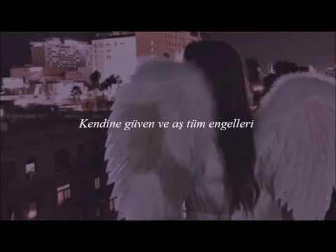 Kanatlan Sözleri (Winx Konserde) [Türkçe/Turkish]