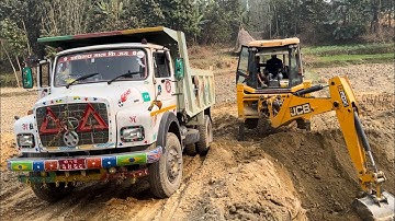 In Village Working JCB Backhoe | Soil Loading Video @droneplanet2040