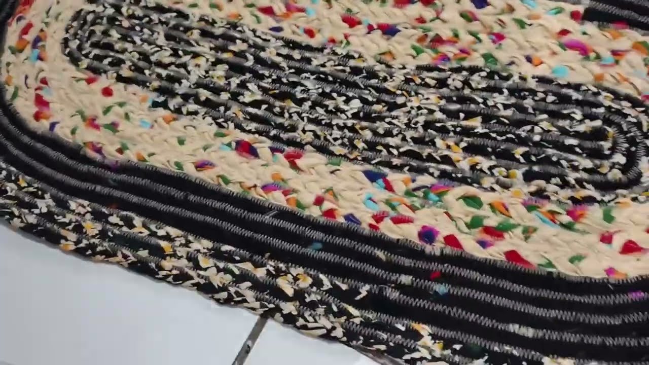 Tapete de Retalhos como ganhar dinheiro com costura mesmo trabalhando somente com retalhos