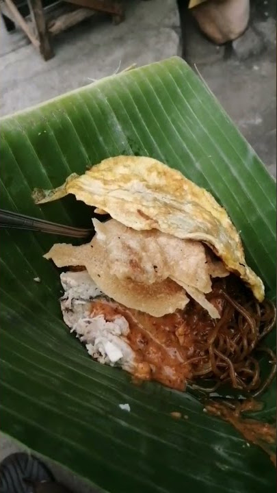 Sego Pecel Pincuk Jago Maospati, paling rame, murah meriah enak‼️#shorts #kulinerenak