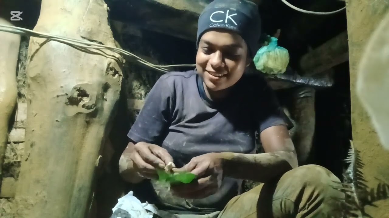 අසනීපවෙලා මාස හතකට පස්සේ වලට බැස්සා සනීප වෙන්න ආශිර්වාද කරපු ඔයාලට පිං #gemmining  #viral#trending  