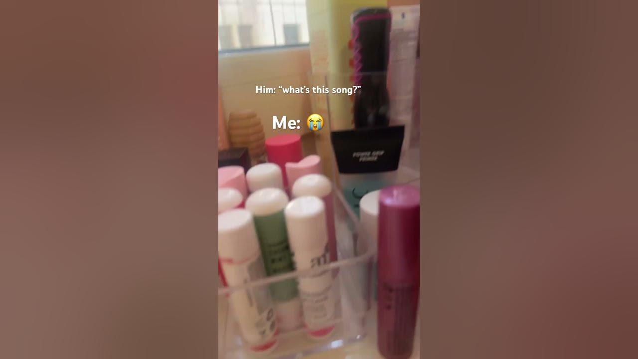 Does anyone know this song? 🎵 #spoink #relatable #trend #skincare #song #lyrics