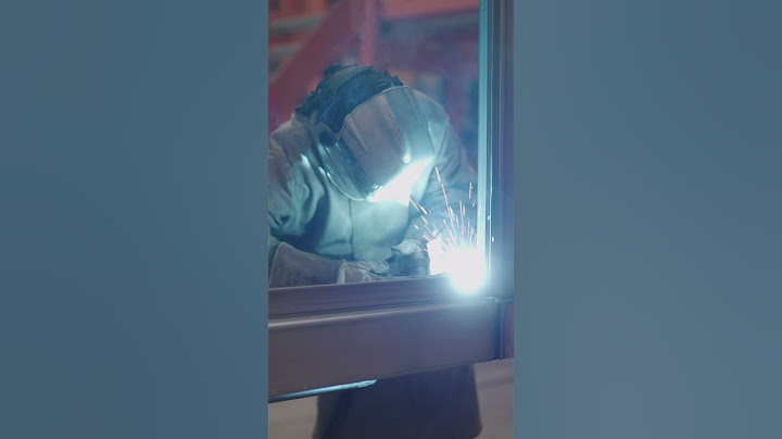 🔧 Einblick in unsere Produktion – Der erste Schritt: Stahlverarbeitung und Konstruktion! 🏗️
