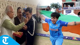 Haryana Cm Khattar Meets U-19 Womens Cricket Captain Shafali Vermas Family In Rohtak