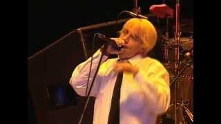 Red Hot Chili Peppers - Give It Away - 6\/18\/1999 - Shoreline Amphitheatre (Official)