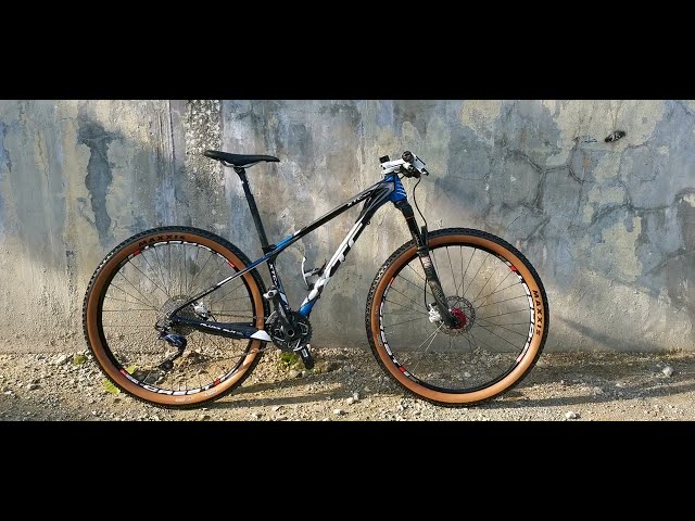 Giant XTC SLR 4 27.5 super light and responsive - YouTube