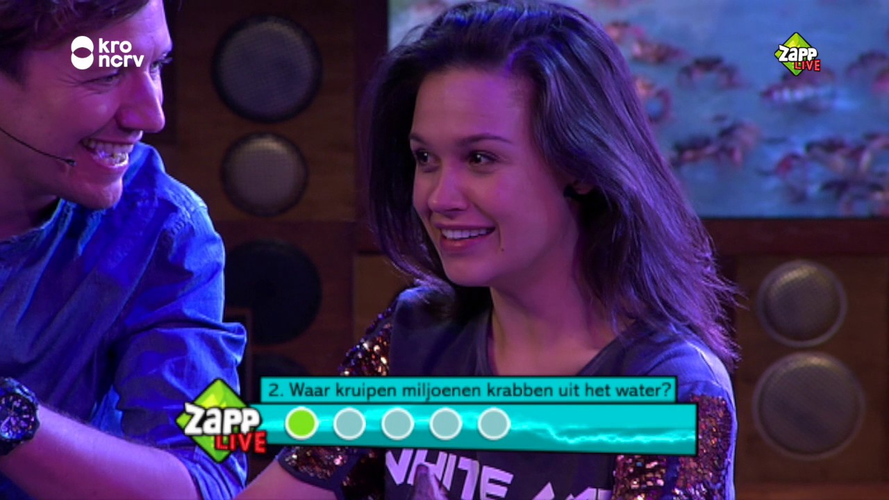 DE HARDSTE GIL OOIT VAN HOLLY BROOD - Onder Spanning #30 - DE HARDSTE GIL OOIT VAN HOLLY BROOD - Onder Spanning #30