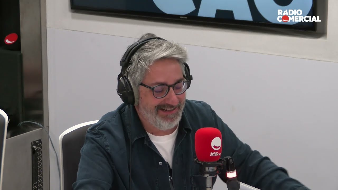 Rádio Comercial | Dentro dessa mala finíssima pode haver uma bomba - O Homem Que Mordeu o Cão