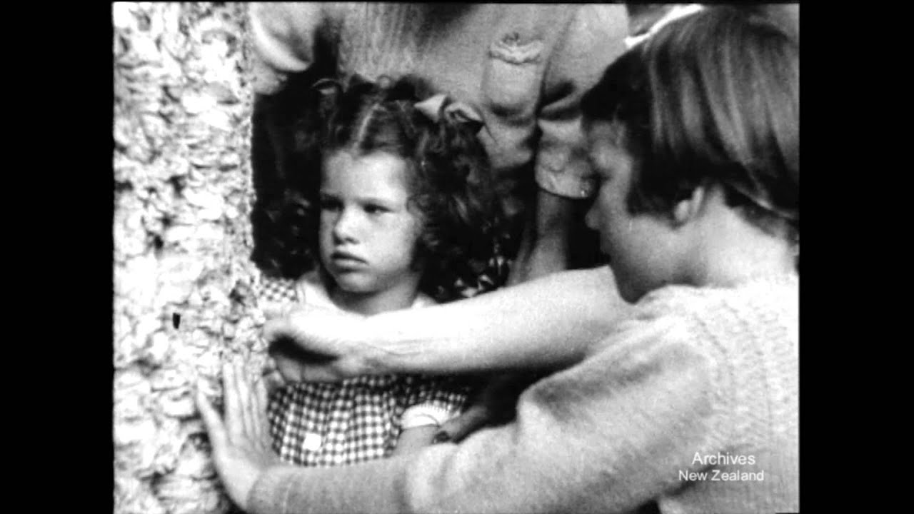 new zealand currency New Zealand Diary No. 8 - Auckland and Kawau Island (1947)