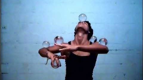 7 balls stalls contact juggling