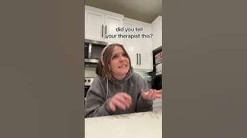 When #taylorswift  showed #aarondressner #thesmallestmanwhoeverlived for the first time #ttpd