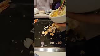 Okonomiyaki in Asakusa, Tokyo #お好み焼き #tokyo #tokyotravel #도쿄여행 #오코노미야끼 #아사쿠사
