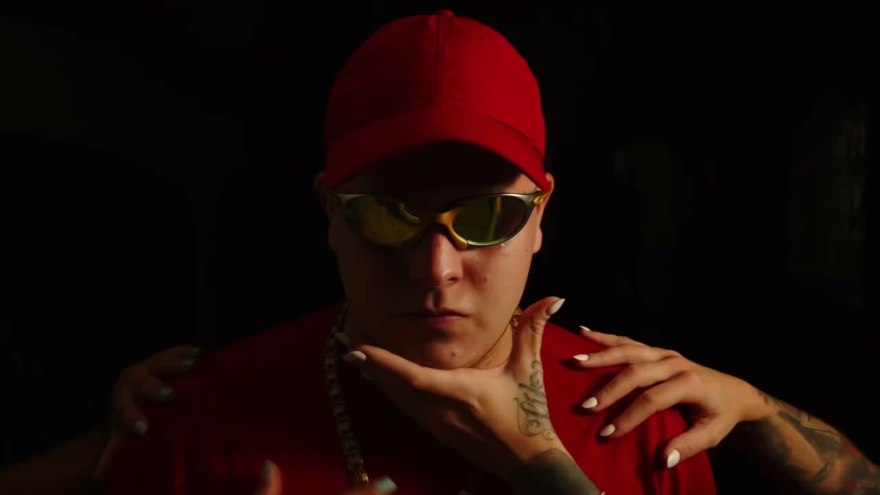 TIVE UM SONHO COM VOCÊ - ANOS 2000 ( DJ DH ) MC MULEKINHO