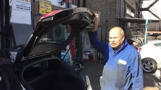 Alfaman Garage - Repairing of Tailgate Wiring Fault 02