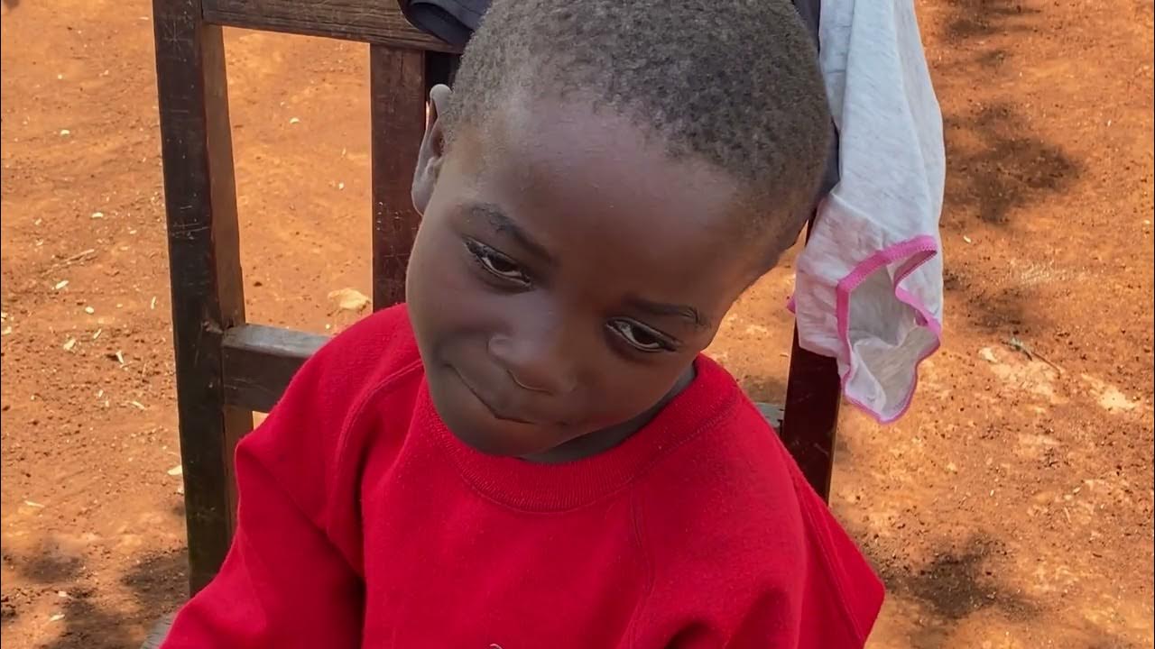 Jigger Digging Samuel Agwambo left foot BIG JIGGERS YouTube