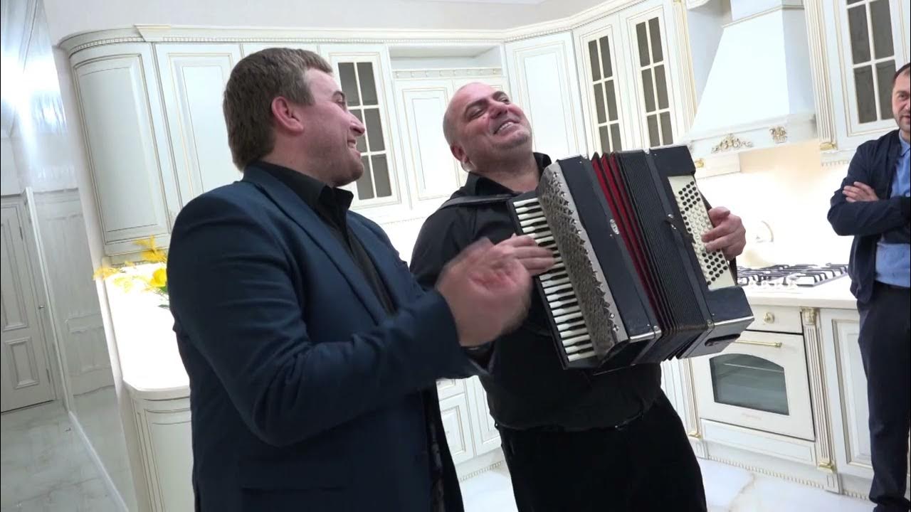 Аслан Тхакумачев - YouTube