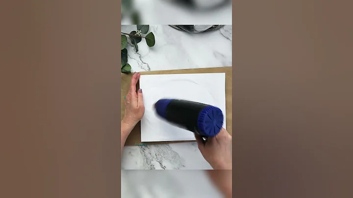 Transfer any image onto a canvas with Mod Podge! #crafts #diy #dollartreediy