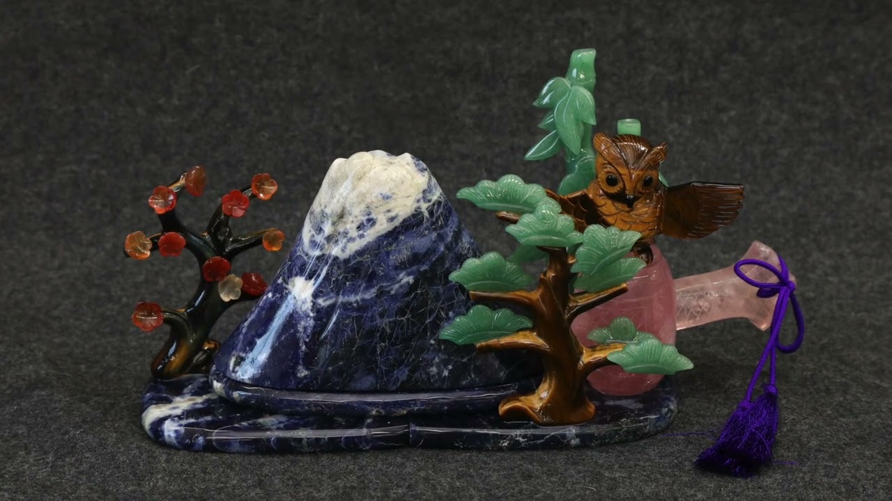 天然水晶 富士山彫刻 雪富士 一点物 手彫り コレクション 天然石 インテリア 富士山｜山梨県水晶美術彫刻協同組合