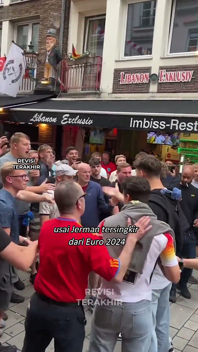 Bukannya menghormati, Fans Inggris ejek tuan rumah Jerman!
