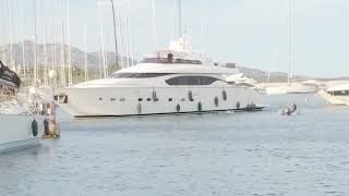 Skilled Super yacht captain windy docking skills