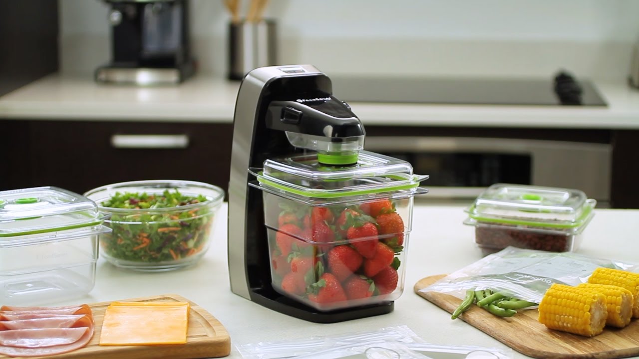 FoodSaver® Fresh Food Preservation System FFS010 