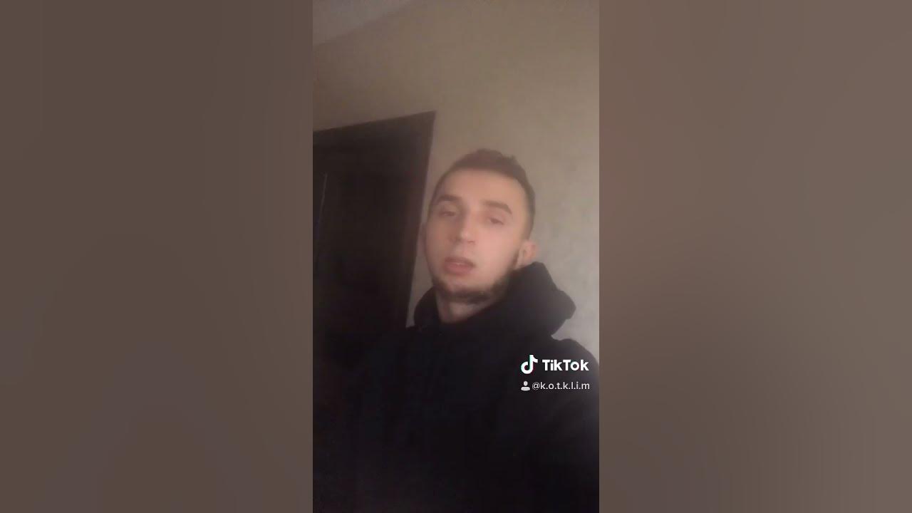 Я стреляю па па па. The ting goes skrrra. Я стреляю па па па. Ратата стреляй па па. Ратата стреляй па па.