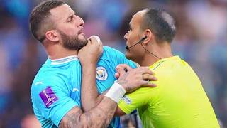 Download Lagu Als voetbalscheidsrechters er genoeg van hebben.. MP3 Download Lagu Als voetbalscheidsrechters er genoeg van hebben.. MP3