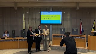 Download Lagu Prinses Laurentien bezoekt Schiedam voor Taalschatten: ‘Taalvaardigheid begint in de buik’ MP3