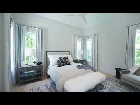 3738 Flores Ave, Sarasota, FL home video tour