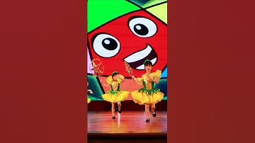 Tùng dinh dinh, dinh dinh tùng dinh dinh, ánh sao Bác Hồ tỏa sáng nơi nơi... #chiecdenongsao,