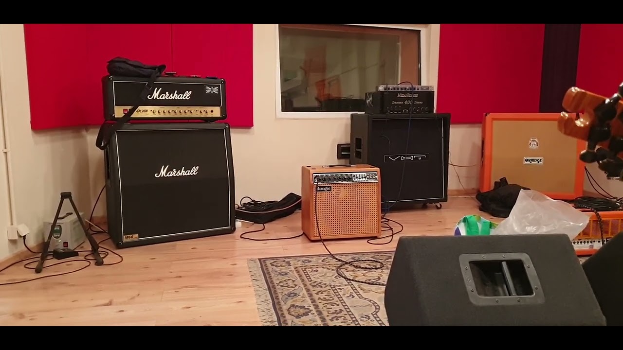 Mesa Boogie Mark IIC+ strategy 400 through 2 cabs