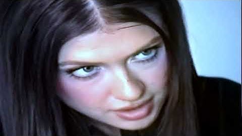 Leah Kate – Two Truths and a Lie (Official Visualizer)