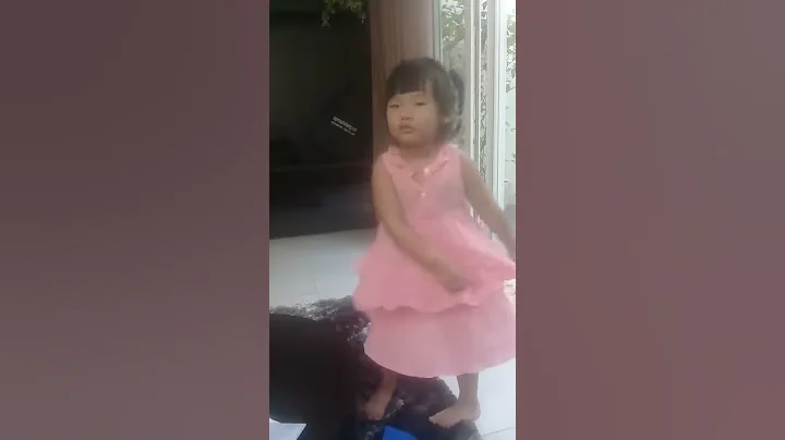 Three years old dance