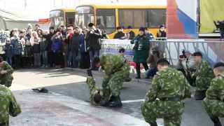 День защитника Отечества во Владивостоке. Показательное выступление морпехов из 155 бригады