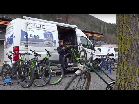 Vidéo: Comment construire un atelier de vélo à domicile