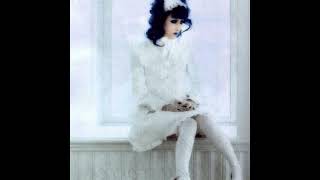 Lucy Bedroque - WHITEHORSEMANNEQUIN (Instrumental)