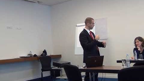 Negotiation Theater in 1:21 min)