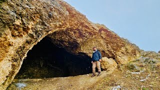 rebuilding a mysterious old cave |survival shelter and fireplace in Thunderstorms|