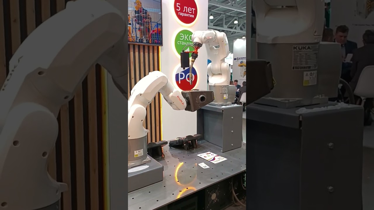 Робот. Лазерная сварка. 