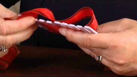 Big & Bowtiful Bow Maker™ - How To Use Your Large Bow Maker - Fantasticribbons.com