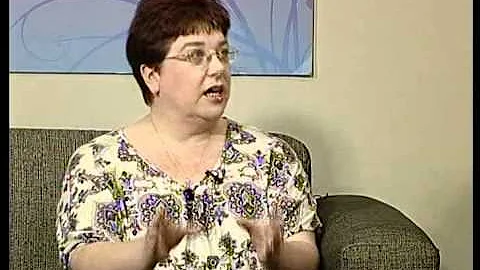 Scrying and Crystal Balls: Phyllis Brown, Spiritua...