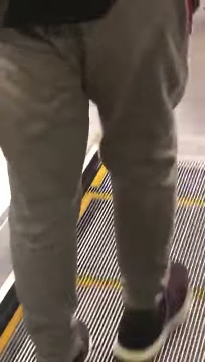 upskirt