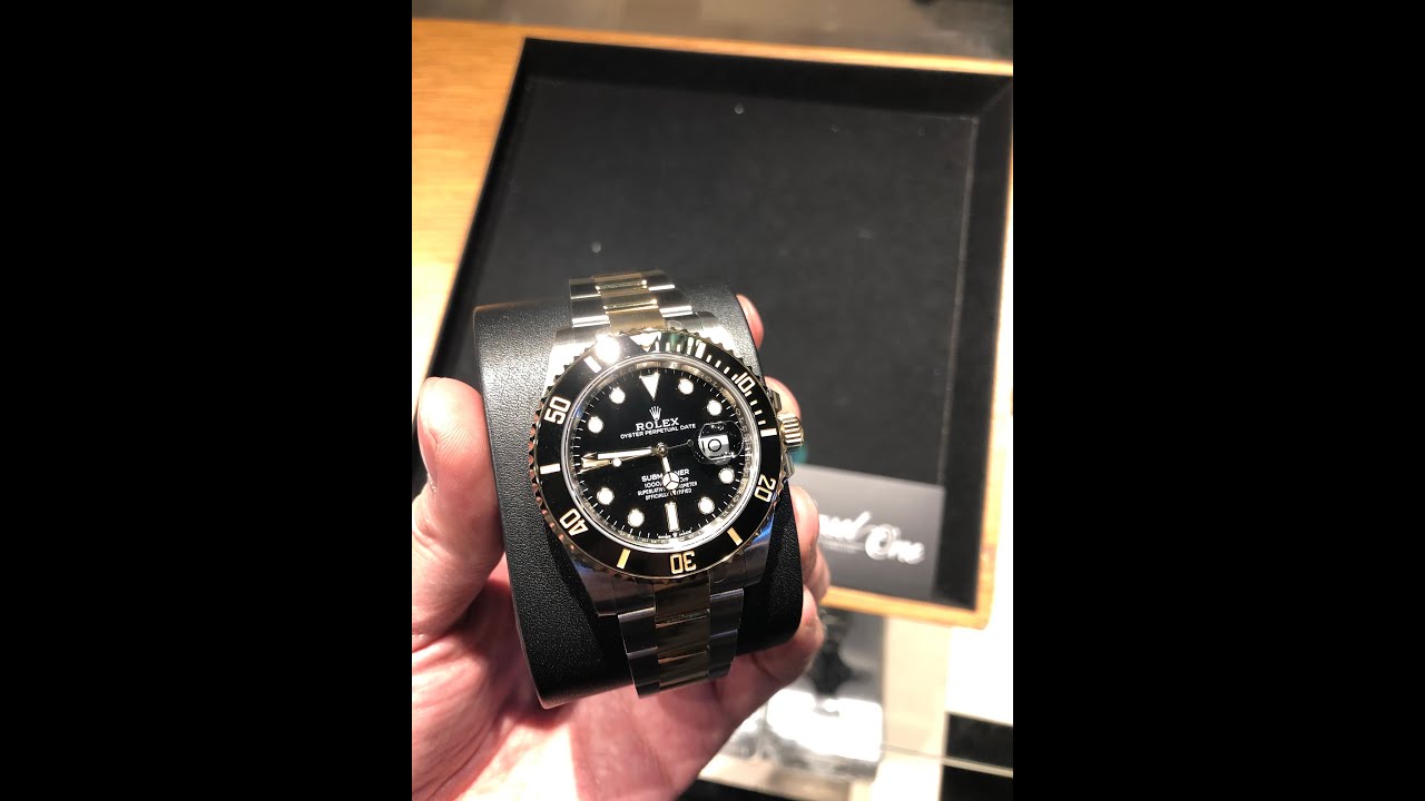 R126613 | OLEX BLACK OYSTER PERPETUAL SUBMARINER DATE