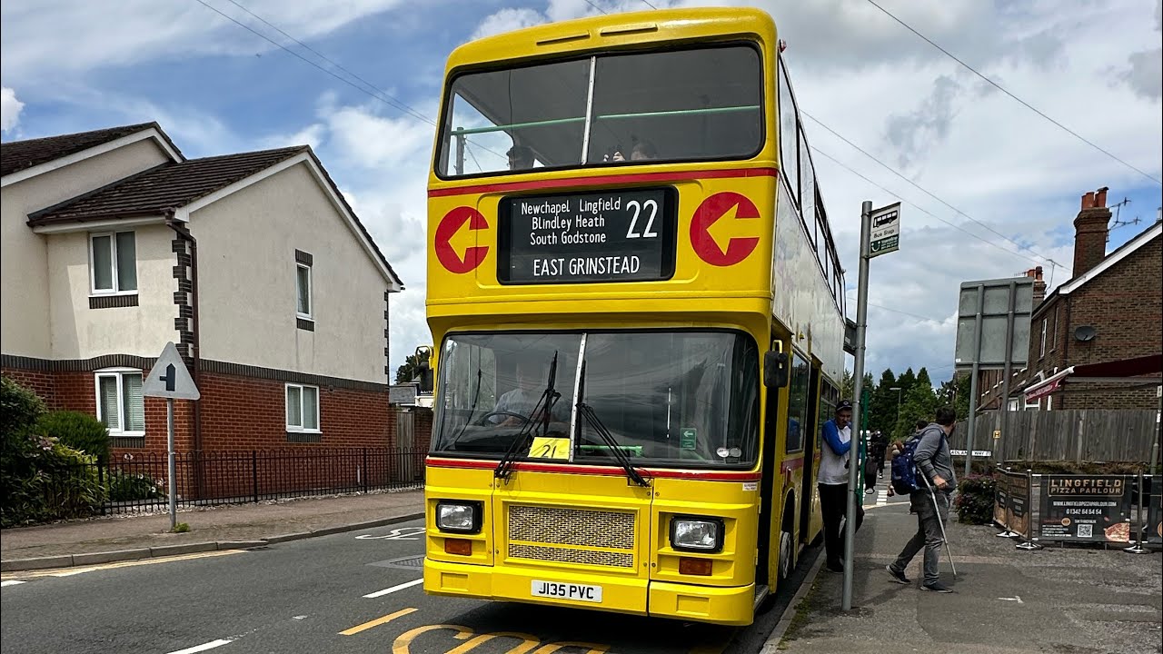 *kickdown*J135 PVC Preserved Ex Hampshire & Dorset Leyland Olympian