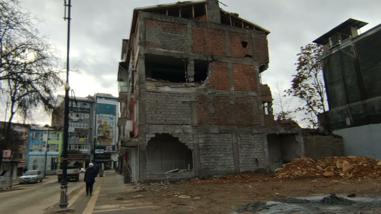 Depremden 11 Ay Sonra Malatya Çarşı