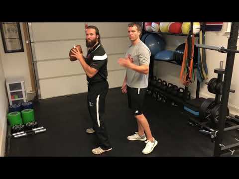 Poor Cueing Strategies For Quarterbacks