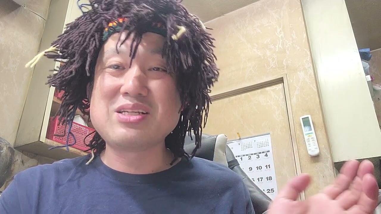 ゼオライト(モンモリ)を珊瑚に使うとなぜ色揚がりするのか。その原理とは。