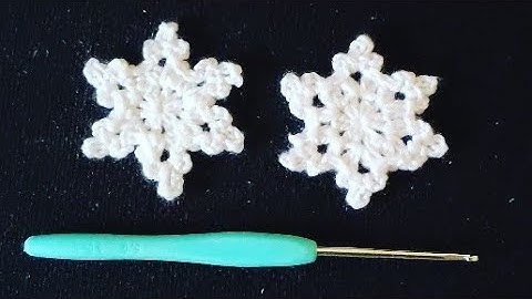 Christmas Crochet Decoration | Crochet Christmas Ornament Mini Snowflake Tutorial