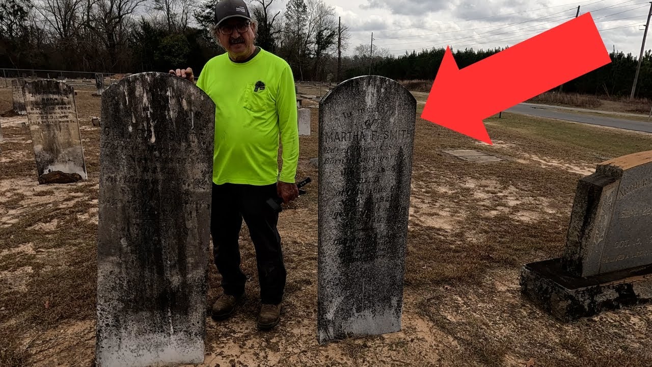 В ПОИСКАХ САМОЙ ДРЕВНЕЙ МОГИЛЫ! (ЧИСТИМ НАДГРОБНЫЕ ПАМЯТНИКИ ДЛЯ ЗРИТЕЛЯ!) Исследование кладбища!