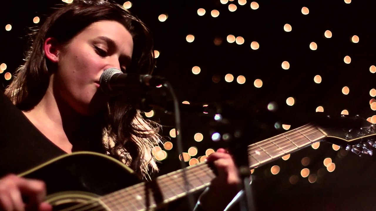 Meg Myers "Monster" Guitar Center's SingerSongwriter 3 Acordes Chordify